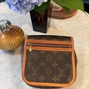 Louis Vuitton Bosphore Bum Bag #47000 Rat!